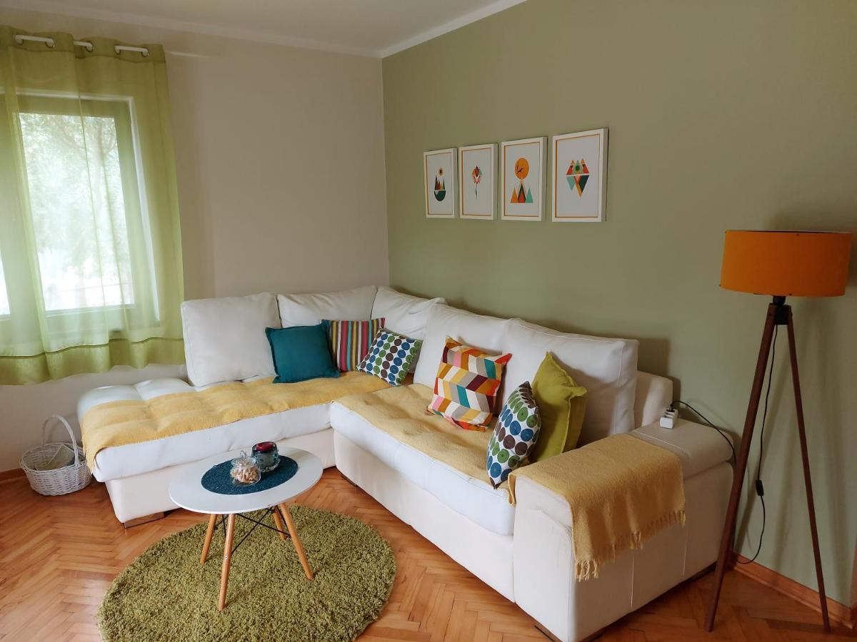 Apartments Iva Tivat Exterior photo